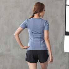 Load image into Gallery viewer, áo thể thao nữ cao cấp tập gym yoga siêu thấm hút mồ hôi hàng nhập khẩu mẫu mới nhất 2018